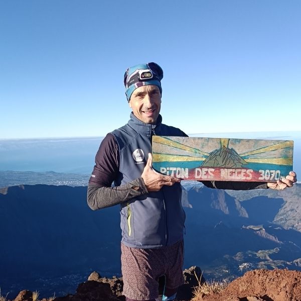 Tour du Piton des Neiges